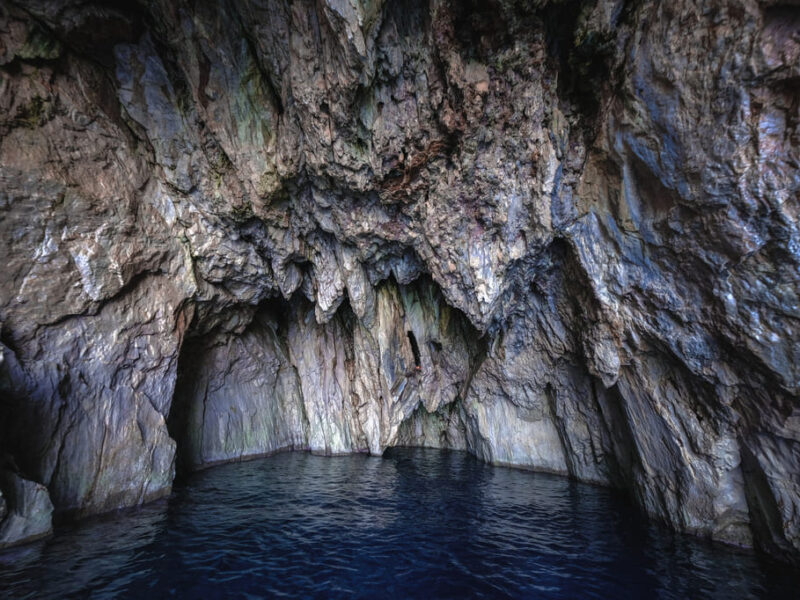 caves in malaga